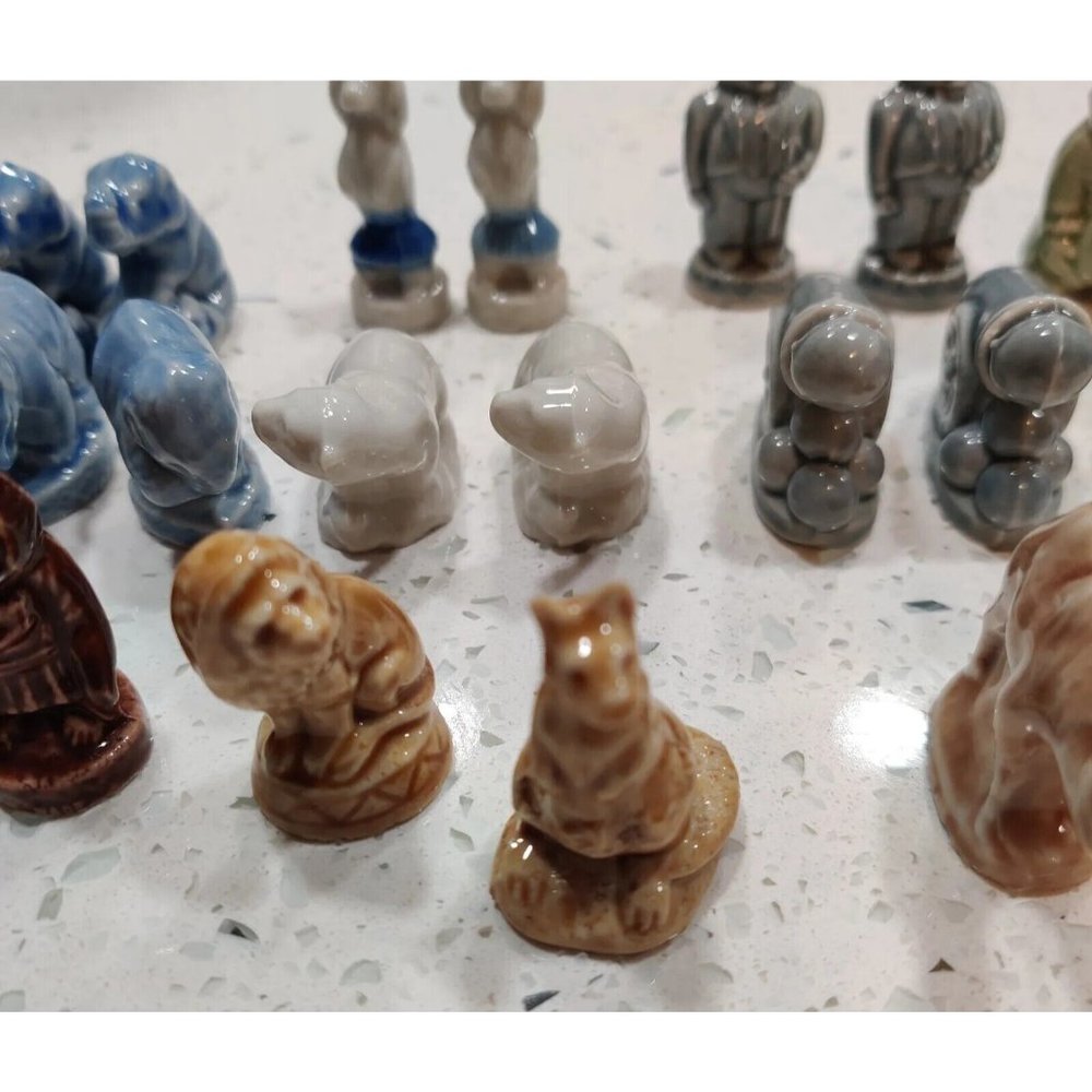 Lot of 22 Wade Porcelain Animal  Figurines England Red Rose Tea Whimsy Vintage - Picture 2 of 16